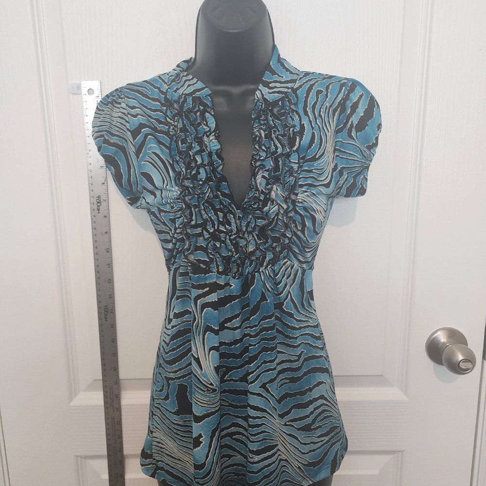 SOULMATES Blue Ruffled V-Neck Blouse Size Medium-